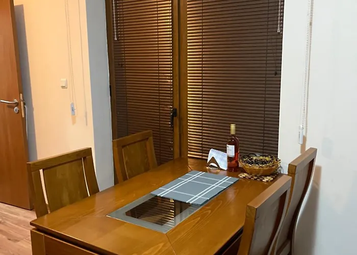 Zone At Gondola, Warm And Cosy, Wifi, Ac, Netflix, Perfect One Bedroom Appartment, Beautiful View *