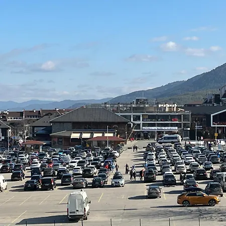 Zone At Gondola, Warm And Cosy, Wifi, Ac, Netflix, Perfect One Bedroom Appartment, Beautiful View *